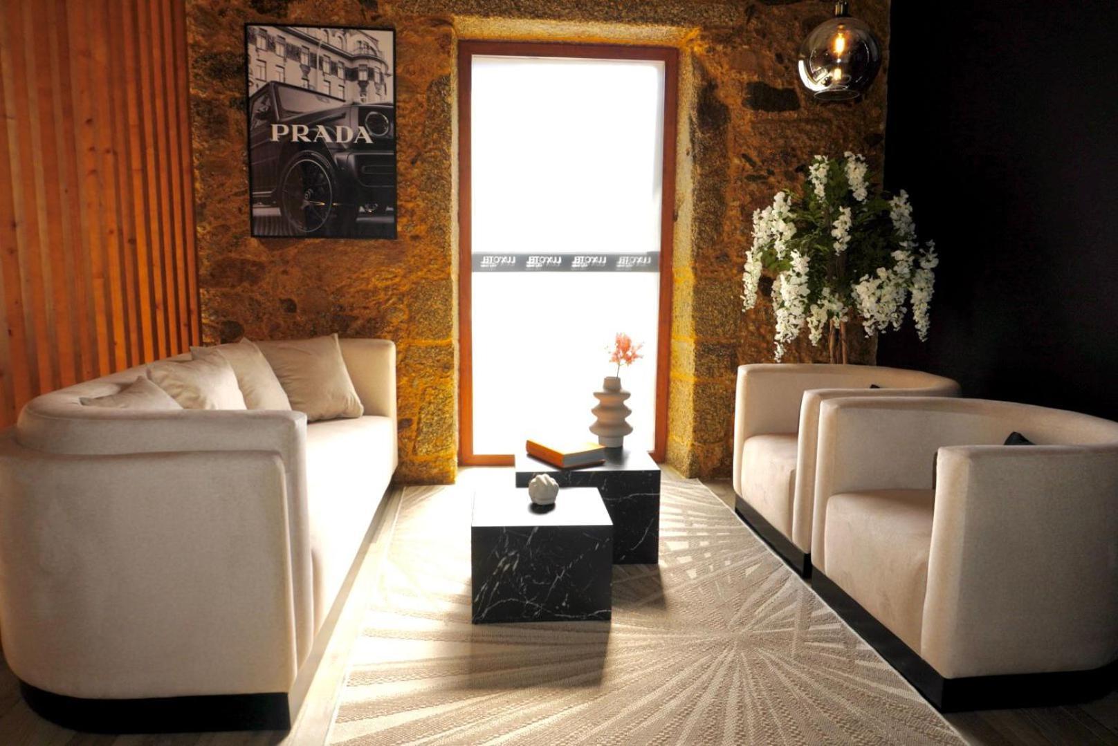 Lux'Otel City Lodge Barcelos Bagian luar foto